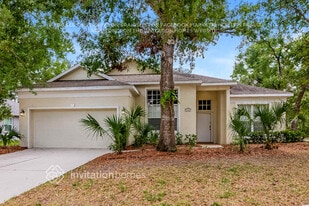 3960 Woodview Dr in Sarasota, FL - Building Photo