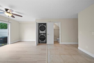 13713 Juniper Blossom Dr in Tampa, FL - Building Photo - Building Photo