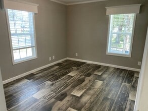 2614 Azalea Pl in Leesburg, FL - Foto de edificio - Building Photo