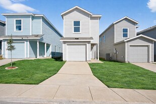 6734 Pumice Pl in Elmendorf, TX - Building Photo