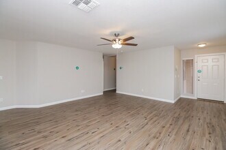 878 E Pollino St in San Tan Valley, AZ - Foto de edificio - Building Photo
