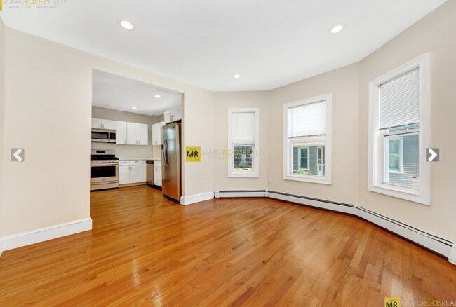 9 Winter Hill Rd, Unit 1 in Medford, MA - Building Photo - Building Photo