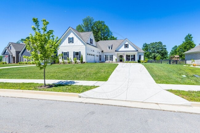 7447 Swindon Blvd in Fairview, TN - Building Photo - Building Photo