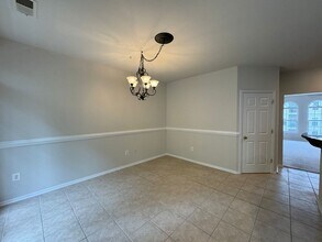 9606 Wigfall Way in Manassas Park, VA - Building Photo - Building Photo