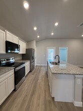 7003 12th St in Lubbock, TX - Building Photo - Building Photo