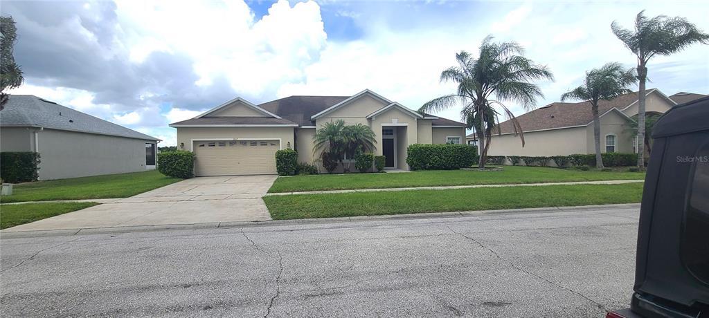 3817 Swallowtail Ln in Kissimmee, FL - Building Photo