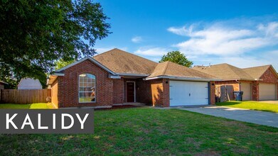 5004 SE 52nd St in Oklahoma City, OK - Building Photo - Building Photo