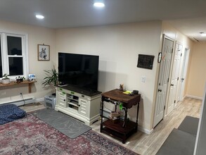 515 Hollis Rd, Unit 1 in Hollis Center, ME - Building Photo - Building Photo