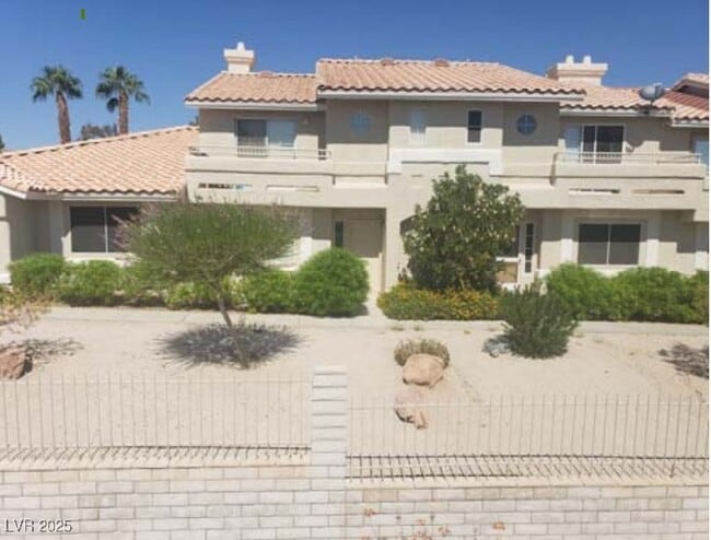 property at 2200 Highpointe Dr