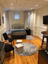 48A Gloucester St, Unit 2 in Boston, MA - Building Photo
