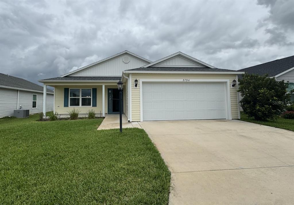 3794 Stephanie Wy in the Villages, FL - Building Photo