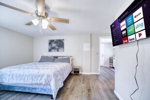 832 Mikael Ave in Jacksonville, FL - Building Photo