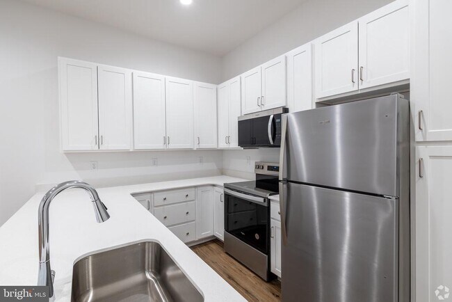 property at 68 LOCKWOOD Dr