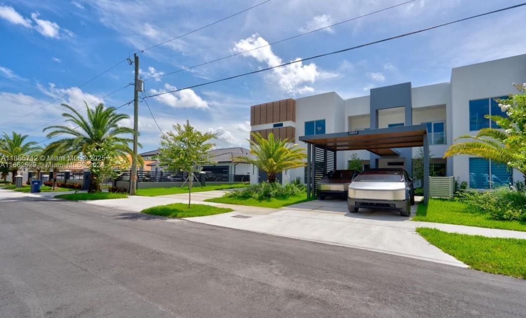 3900 SW 137th Ct in Miami, FL - Building Photo