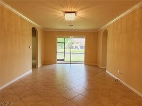 2432 Caslotti Way in Cape Coral, FL - Building Photo - Building Photo