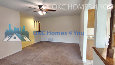 440 E Carson Ln in Mustang, OK - Building Photo - Building Photo