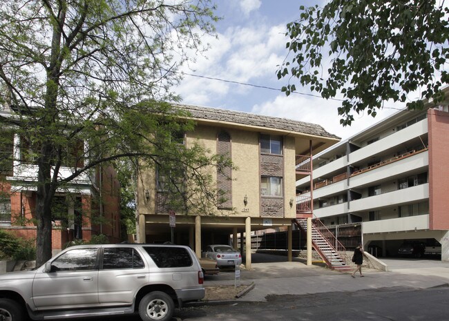 Winstead Arms in Denver, CO - Building Photo - Building Photo