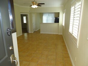 2040 Towering Pines St in Las Vegas, NV - Building Photo - Building Photo