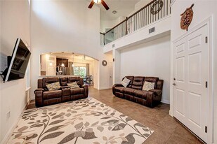 3240 E Whitestone Blvd in Cedar Park, TX - Building Photo