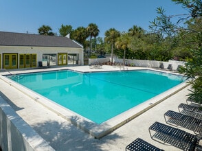 The Square at 59 Caroline in Jacksonville, FL - Foto de edificio - Other