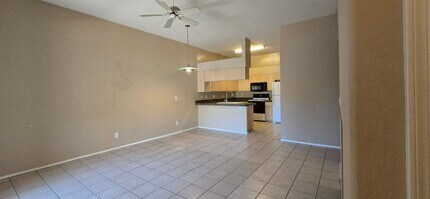 16357 E Arrow Dr in Fountain Hills, AZ - Building Photo - Building Photo