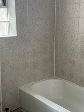 2006 W Giddings St in Chicago, IL - Building Photo - Building Photo