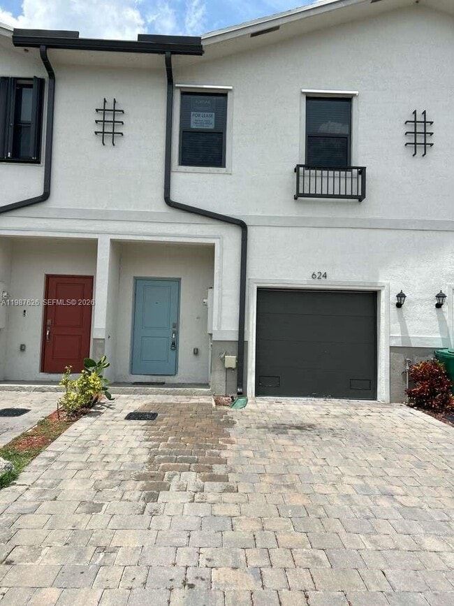 property at 624 SW 12th St