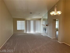 8905 Litchfield Ave in Las Vegas, NV - Building Photo - Building Photo