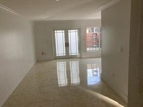 3820 SW 79th Ave, Unit 96 in Miami, FL - Building Photo - Building Photo