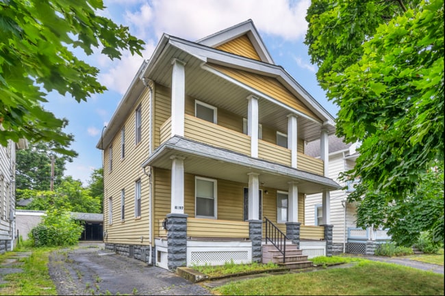 4097 E 64th St in Cleveland, OH - Building Photo - Building Photo