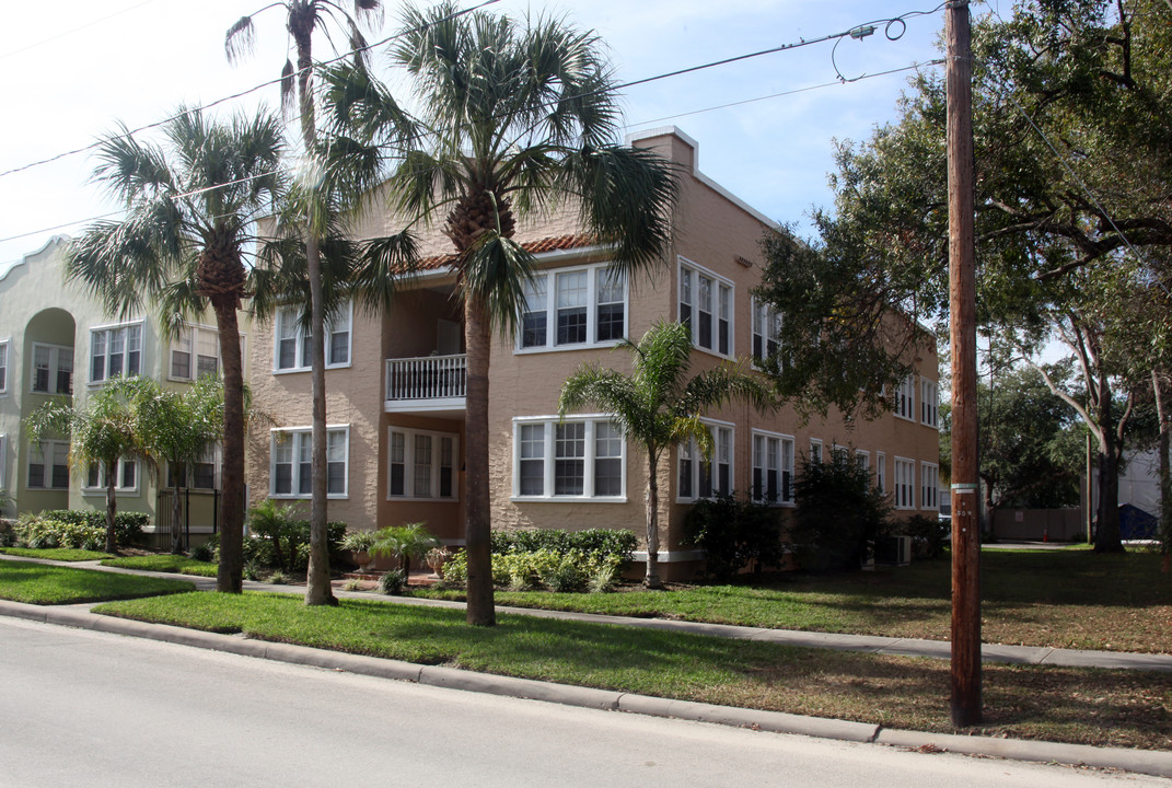 509 S Albany Ave in Tampa, FL - Building Photo