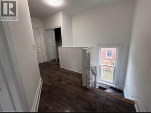 374 Laurel St in Cambridge, ON - Building Photo - Building Photo