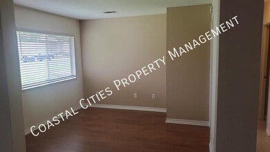 1696 Carmel Cir E in Upland, CA - Building Photo - Building Photo