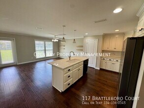 117 Brattleboro Ct in Dothan, AL - Building Photo - Building Photo