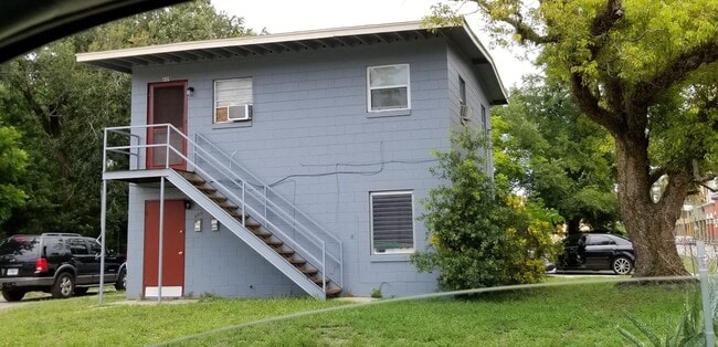 property at 601 W Jackson St