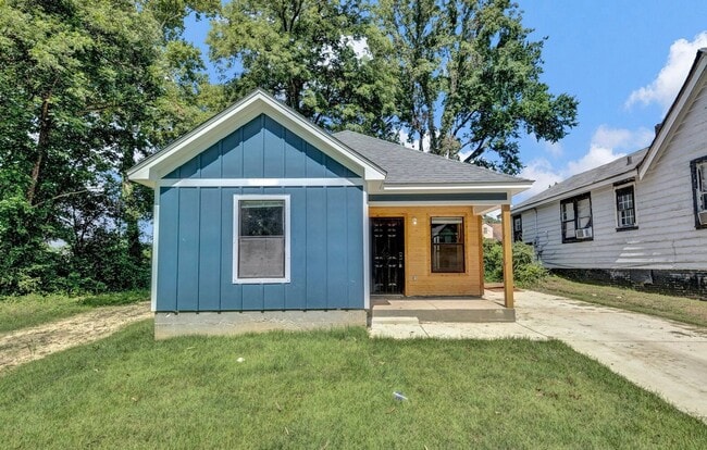 property at 1150 Melrose St
