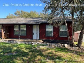 2381 Cypress Gardens Blvd in Spring Branch, TX - Building Photo