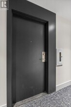 1808 St Clair Ave W in Toronto, ON - Building Photo - Building Photo