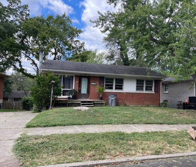 property at 2084 Saint Teresa Dr