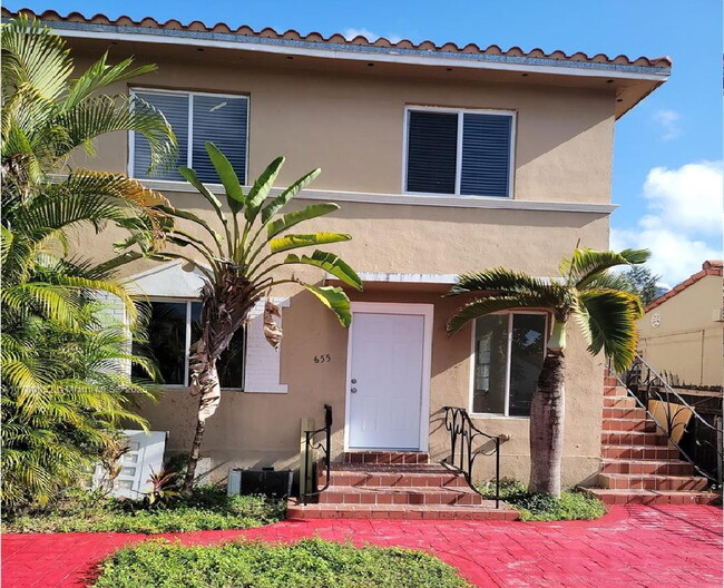 property at 655 SW 19th Rd