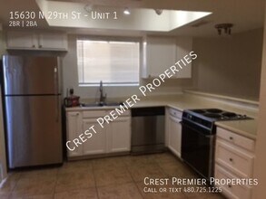 15630 N 29th St in Phoenix, AZ - Building Photo - Building Photo
