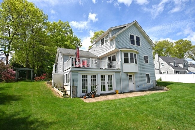 property at 170 Coney St