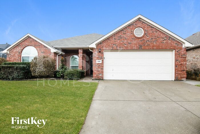 5500 Milford Dr in Fort Worth, TX - Building Photo