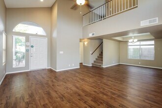 3938 W Whispering Wind Dr in Glendale, AZ - Building Photo - Building Photo