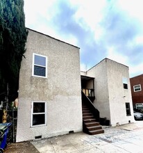 407 N Coronado St in Los Angeles, CA - Building Photo - Building Photo