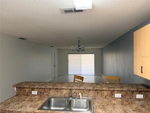 145 Ocean Bluff Dr in Poinciana, FL - Building Photo - Building Photo