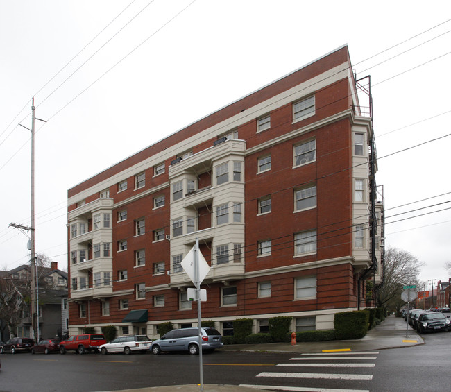 The American in Portland, OR - Building Photo - Building Photo