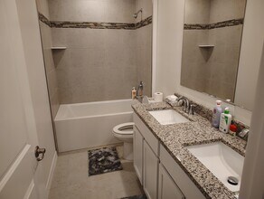 5794 NW Culebra Ave in Port St. Lucie, FL - Building Photo - Building Photo