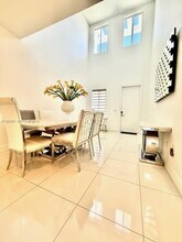 7166 NW 103rd Path in Doral, FL - Building Photo - Building Photo