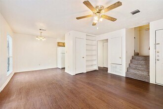 200 Concho St-Unit -A in Lockhart, TX - Building Photo - Building Photo